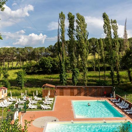 Hu Firenze Certosa Camping In Town อิมปรูเนตา ภายนอก รูปภาพ