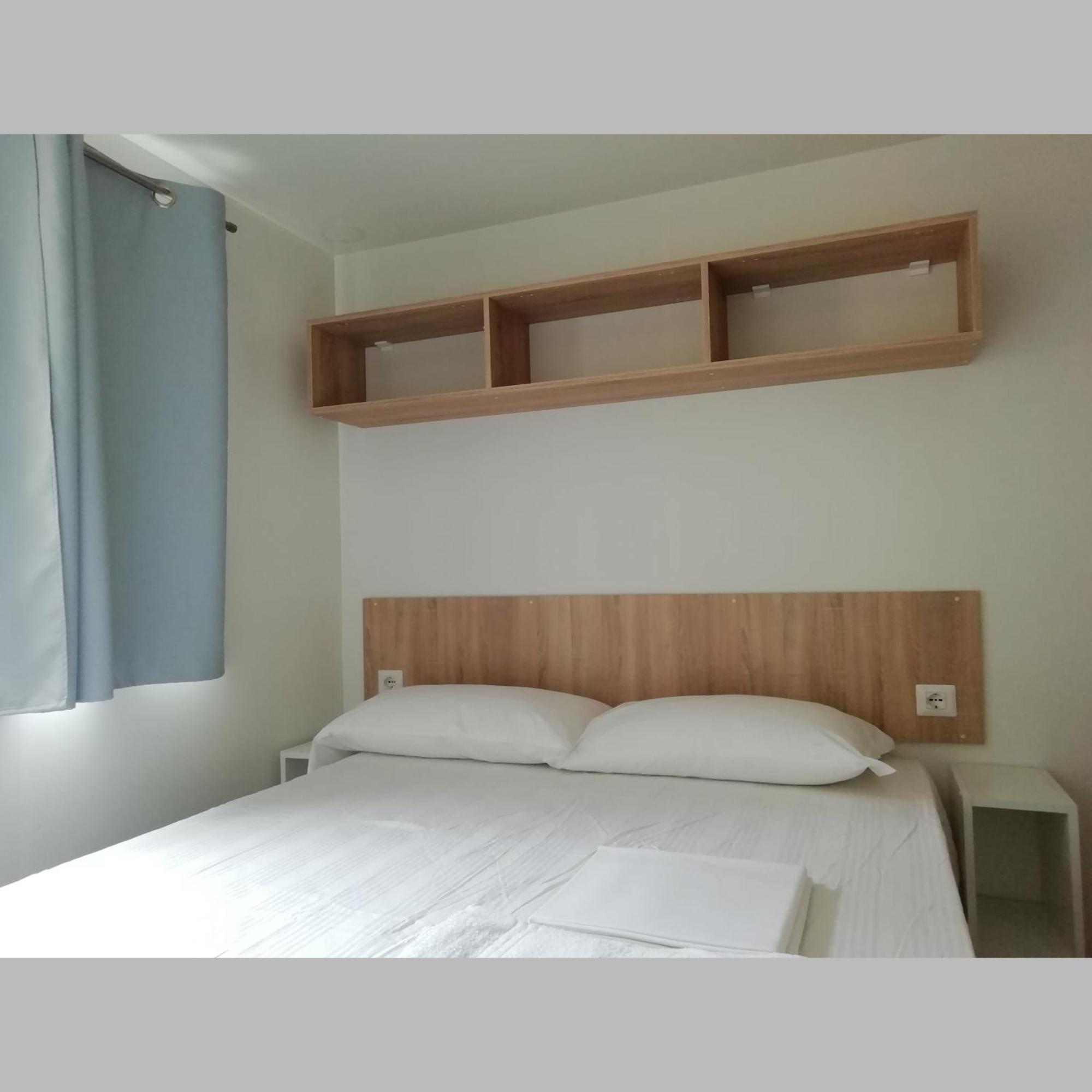 Hu Firenze Certosa Camping In Town อิมปรูเนตา ภายนอก รูปภาพ