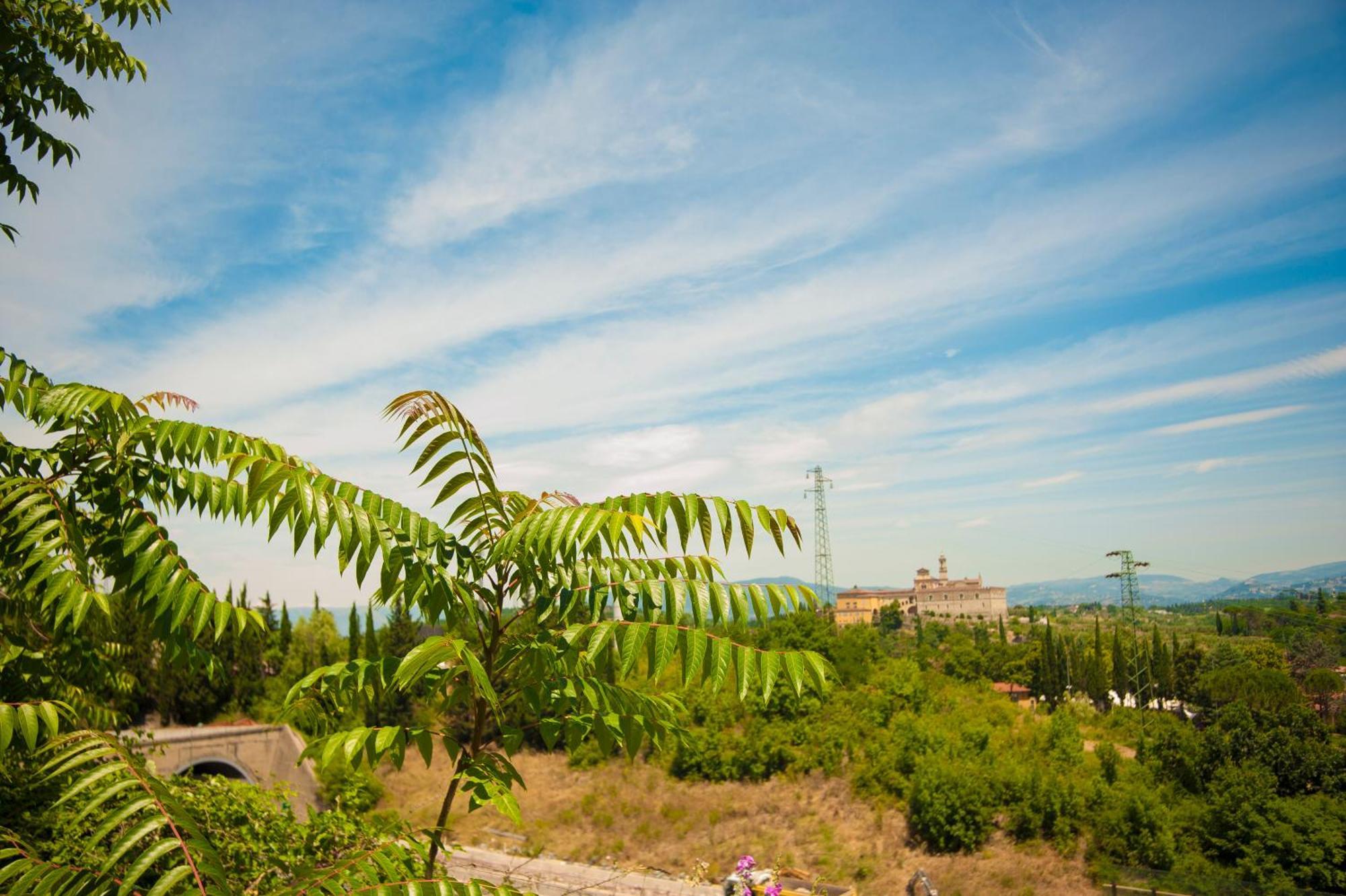 Hu Firenze Certosa Camping In Town อิมปรูเนตา ภายนอก รูปภาพ