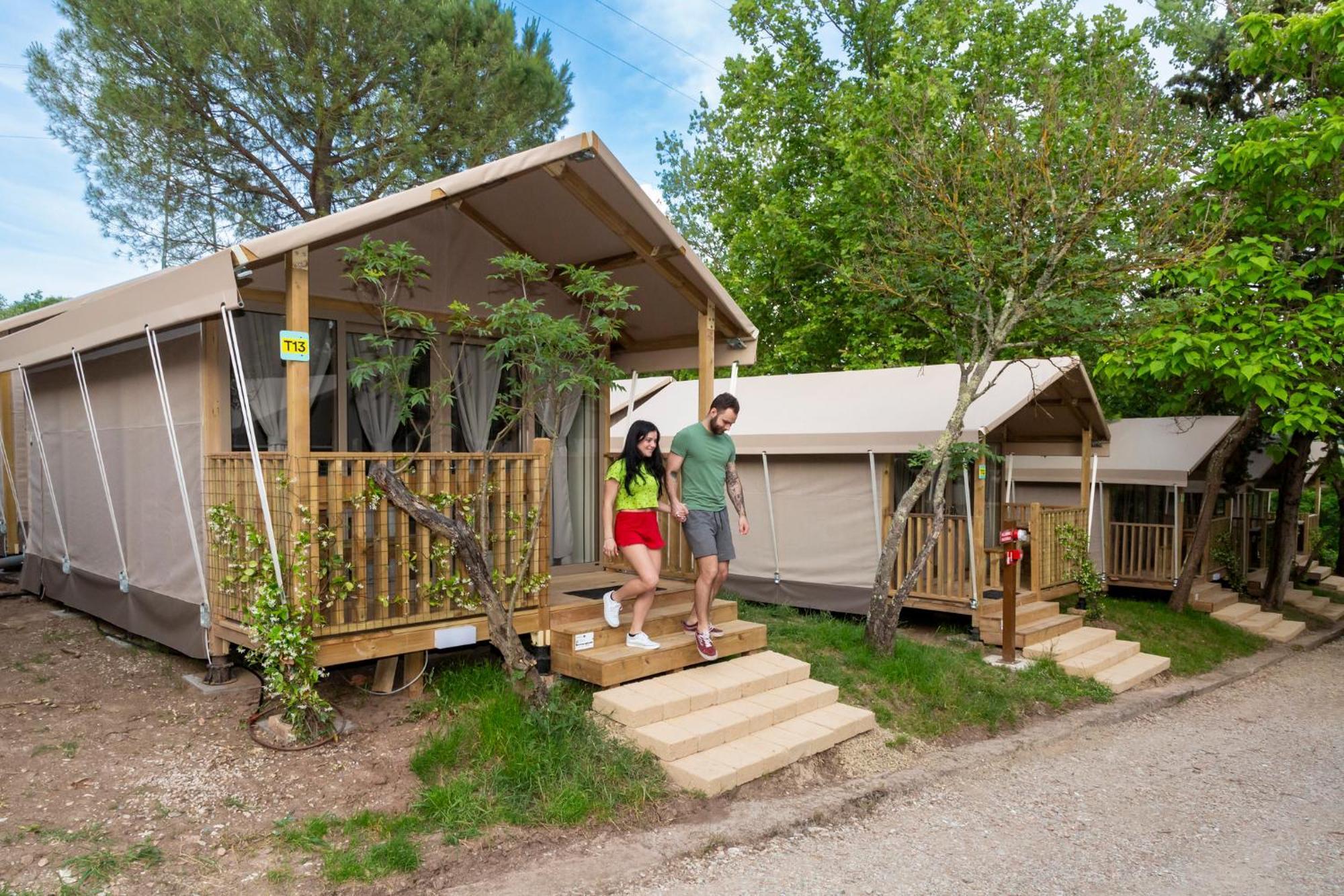 Hu Firenze Certosa Camping In Town อิมปรูเนตา ภายนอก รูปภาพ