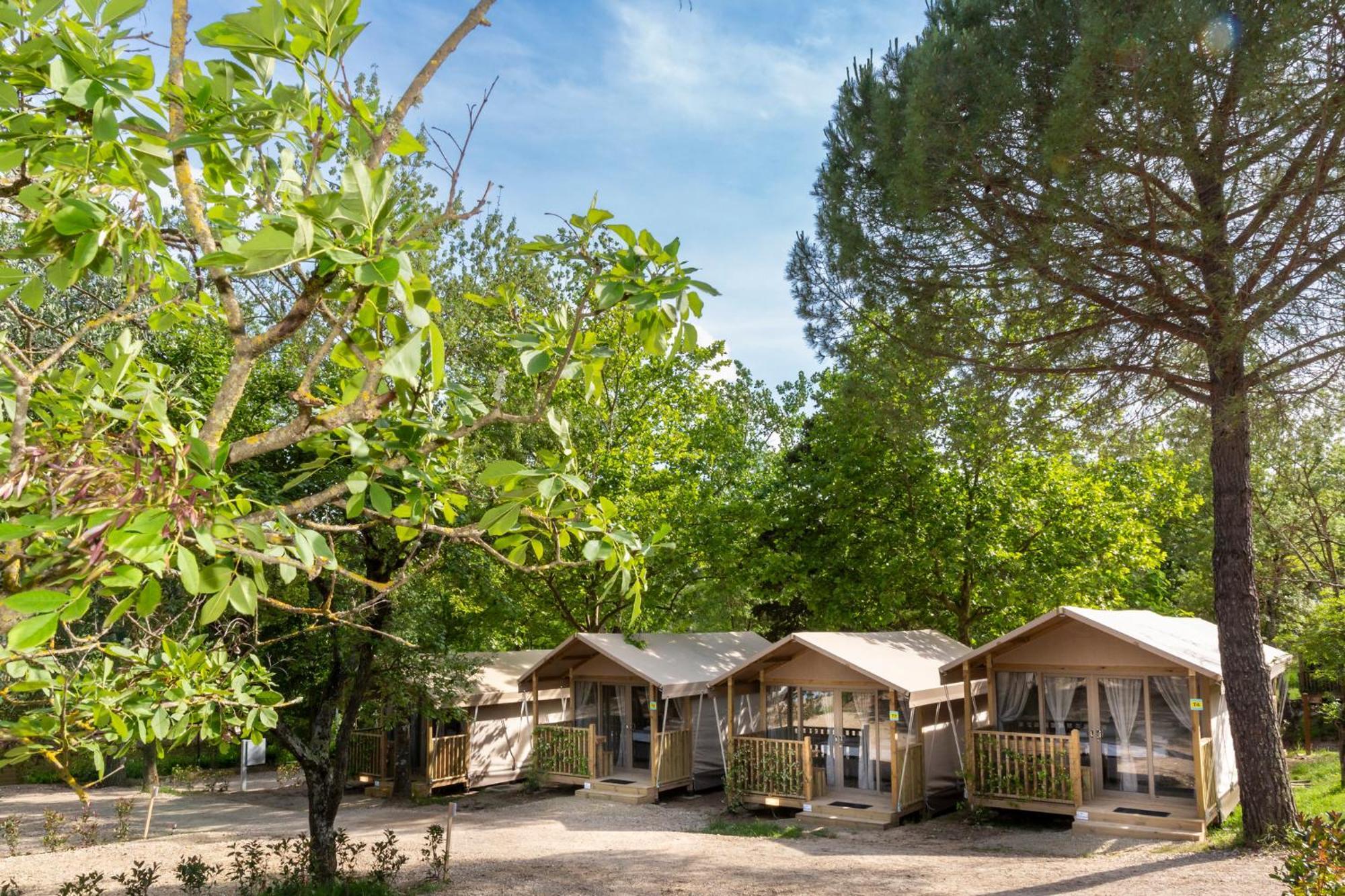 Hu Firenze Certosa Camping In Town อิมปรูเนตา ภายนอก รูปภาพ