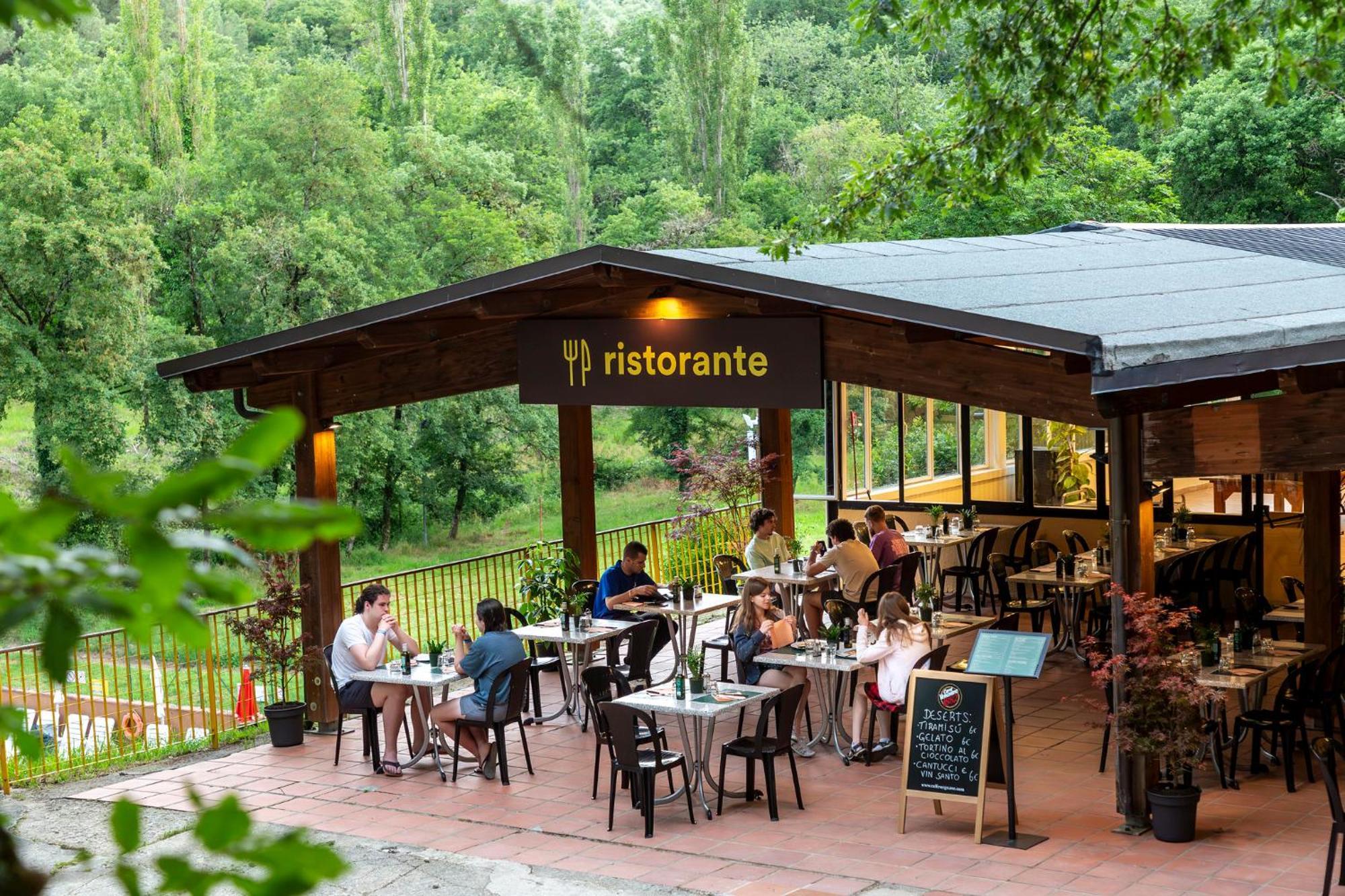 Hu Firenze Certosa Camping In Town อิมปรูเนตา ภายนอก รูปภาพ