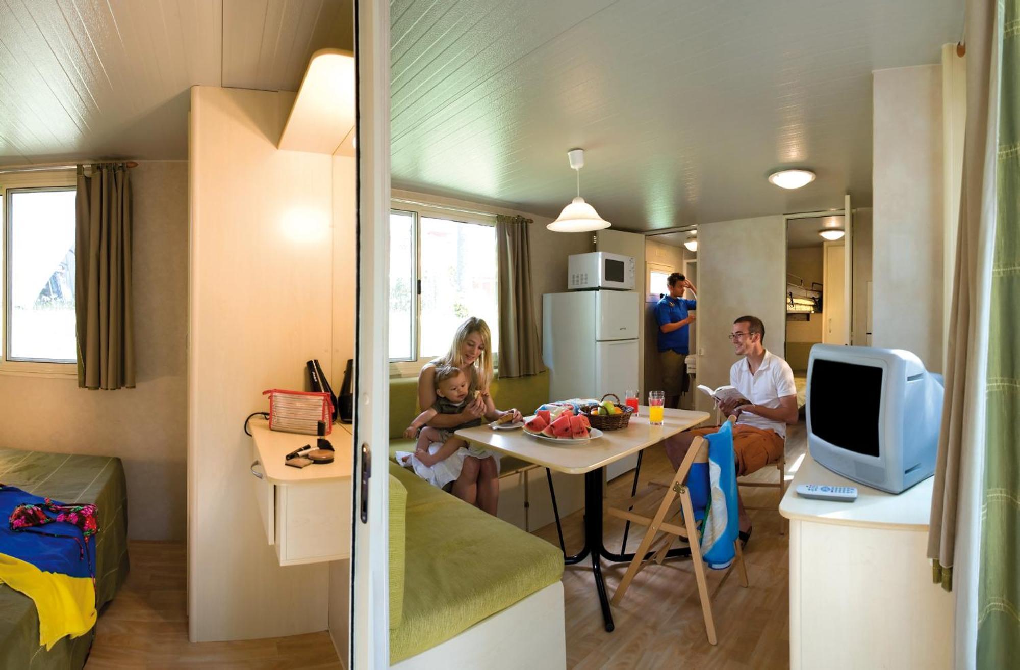 Hu Firenze Certosa Camping In Town อิมปรูเนตา ภายนอก รูปภาพ